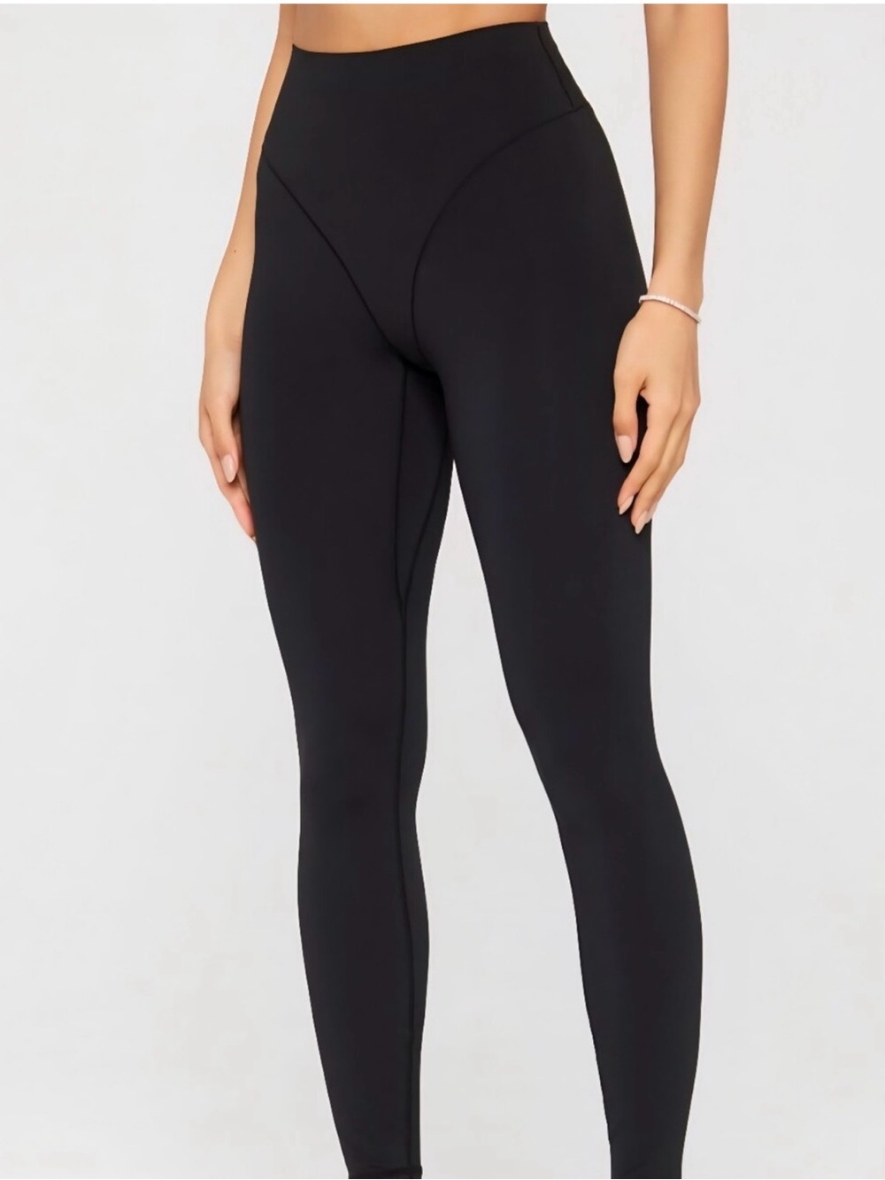 Fabletics Women’s Medium PureLuxe High Waisted Sweetheart Leggings New with Tags